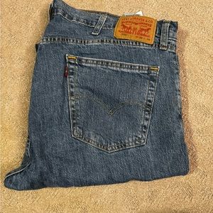 Men’s Levi’s 559 38x34 EUC